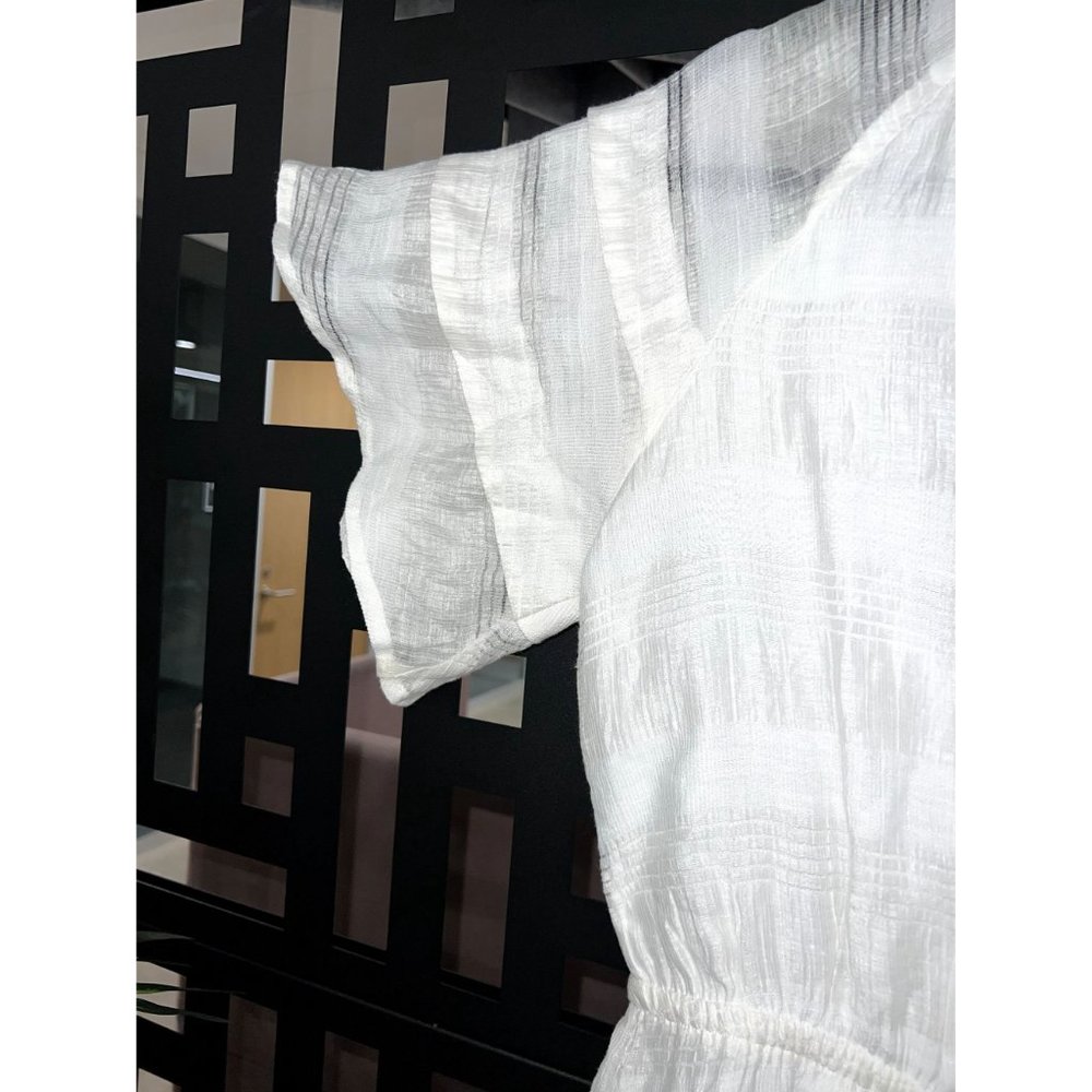J.O.A. Sheer Linen White Shorts Romper/Jumpsuit One Piece Large NWT - Picture 2 of 4